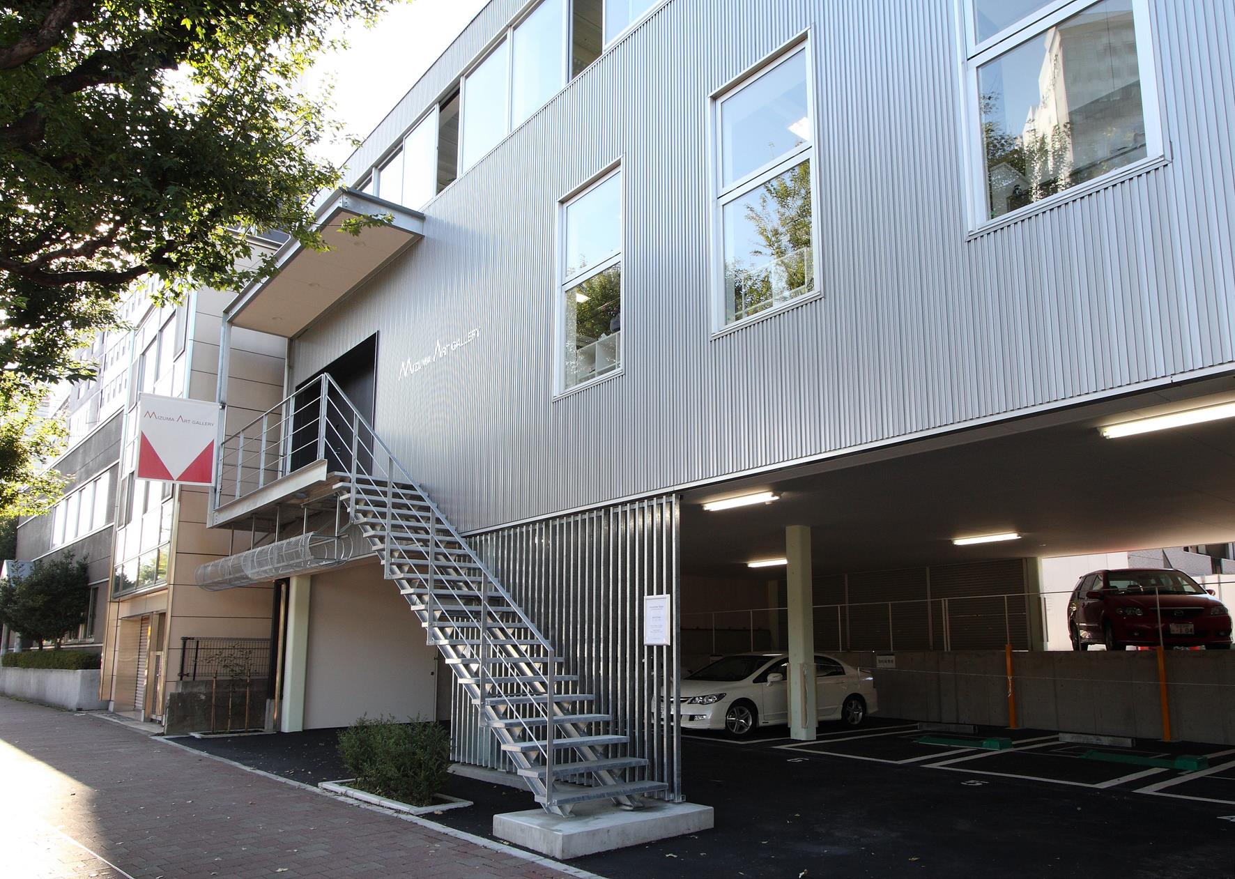 MIZUMA ART GALLERY