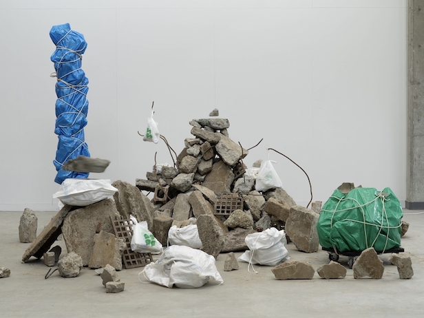 Artist：Taiki Yokote Title: when the cat's away, the mice will play