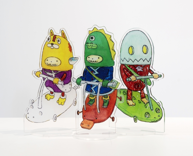 キャラクターアクリルスタンド
