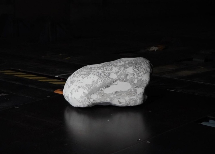 smooth stone/2022/石、パテ/©Shogo Yamamoto